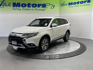 2019 Mitsubishi OUTLANDER - Thumbnail