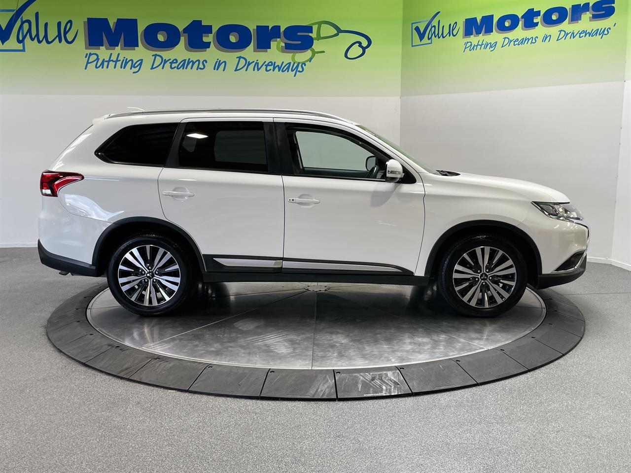 2019 Mitsubishi OUTLANDER