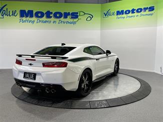 2018 Chevrolet Camaro - Thumbnail