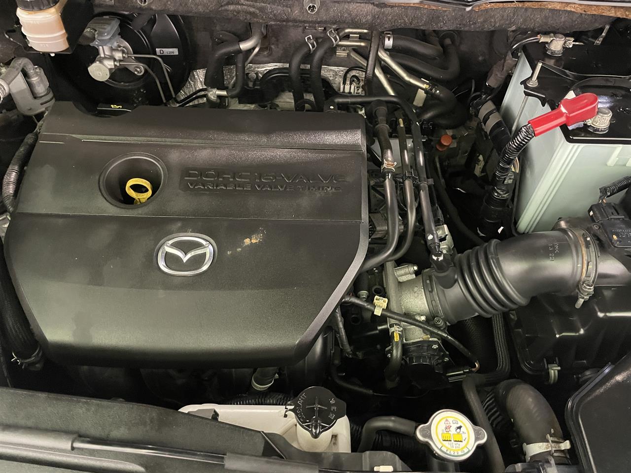 2009 Mazda MPV