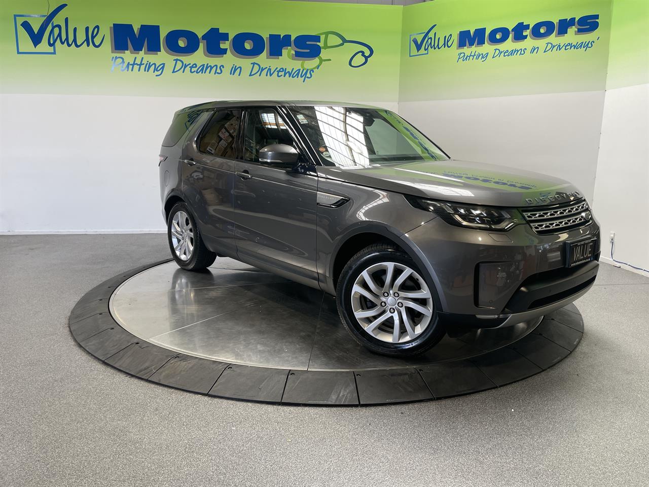 2019 Land Rover DISCOVERY