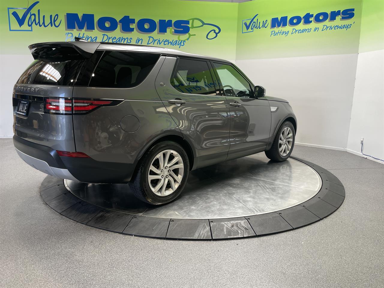 2019 Land Rover DISCOVERY