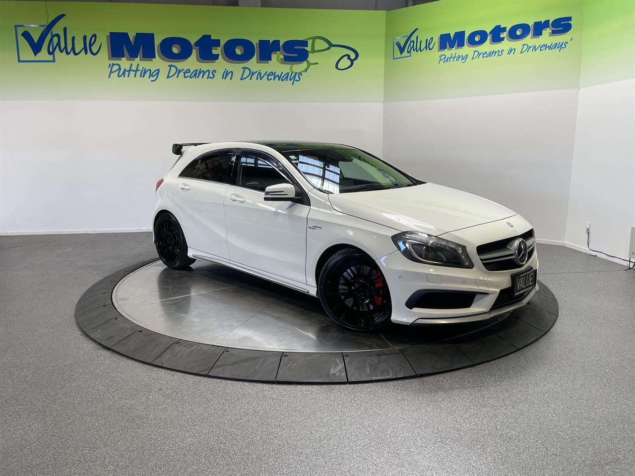 2014 Mercedes-Benz A 45