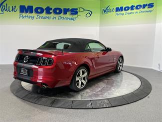 2013 Ford MUSTANG - Thumbnail