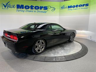 2012 Dodge CHALLENGER - Thumbnail