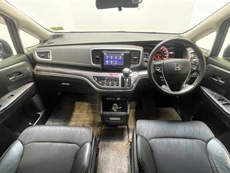 2013 Honda odyssey - Thumbnail