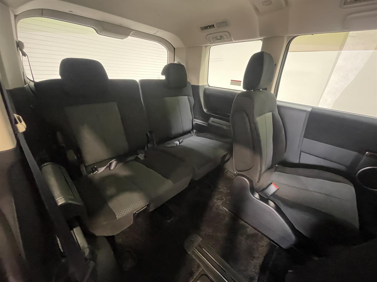 2012 Mitsubishi DELICA