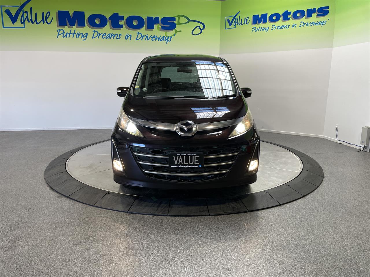 2011 Mazda BIANTE