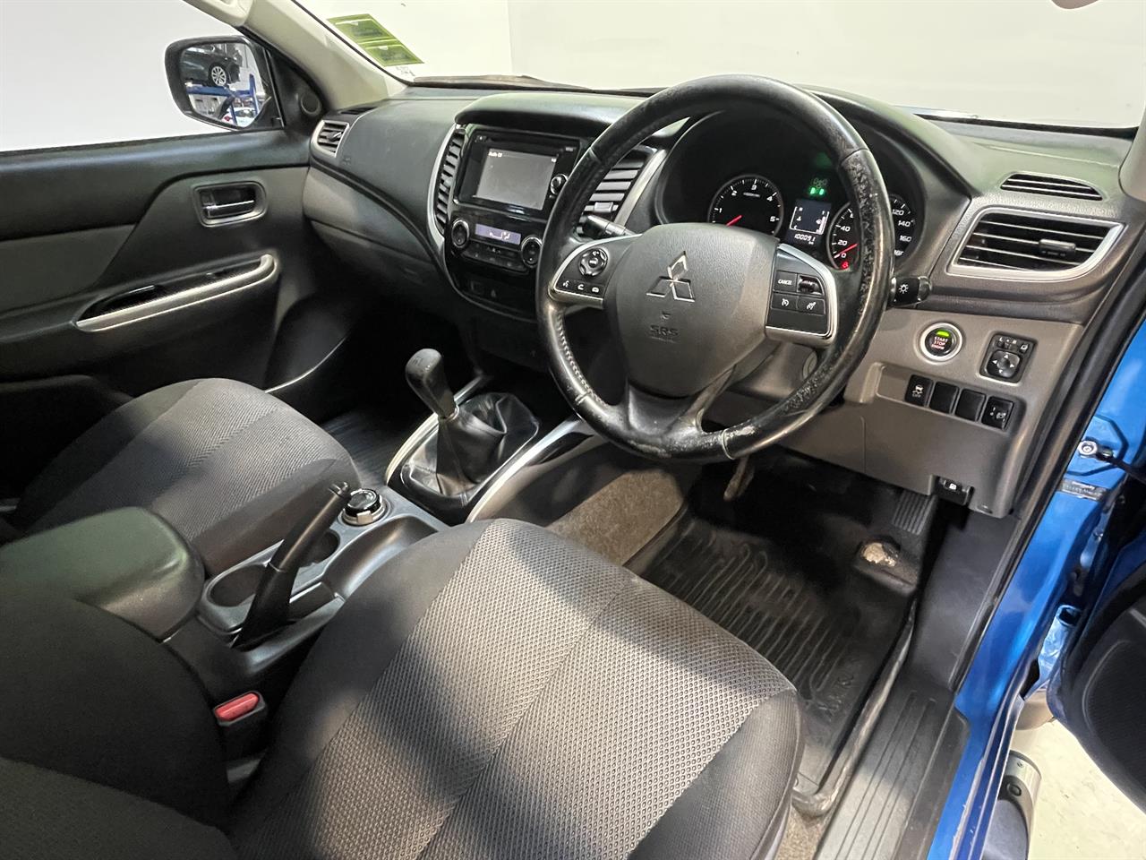 2016 Mitsubishi TRITON