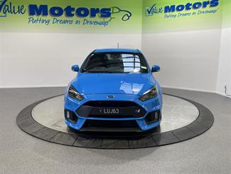 2018 Ford focus - Thumbnail