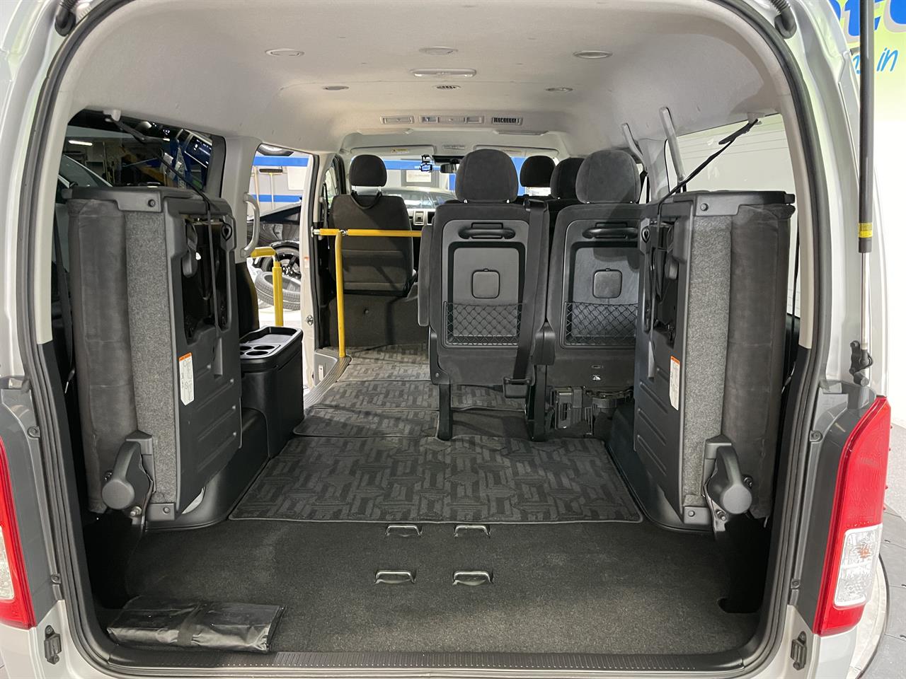 2019 Toyota hiace