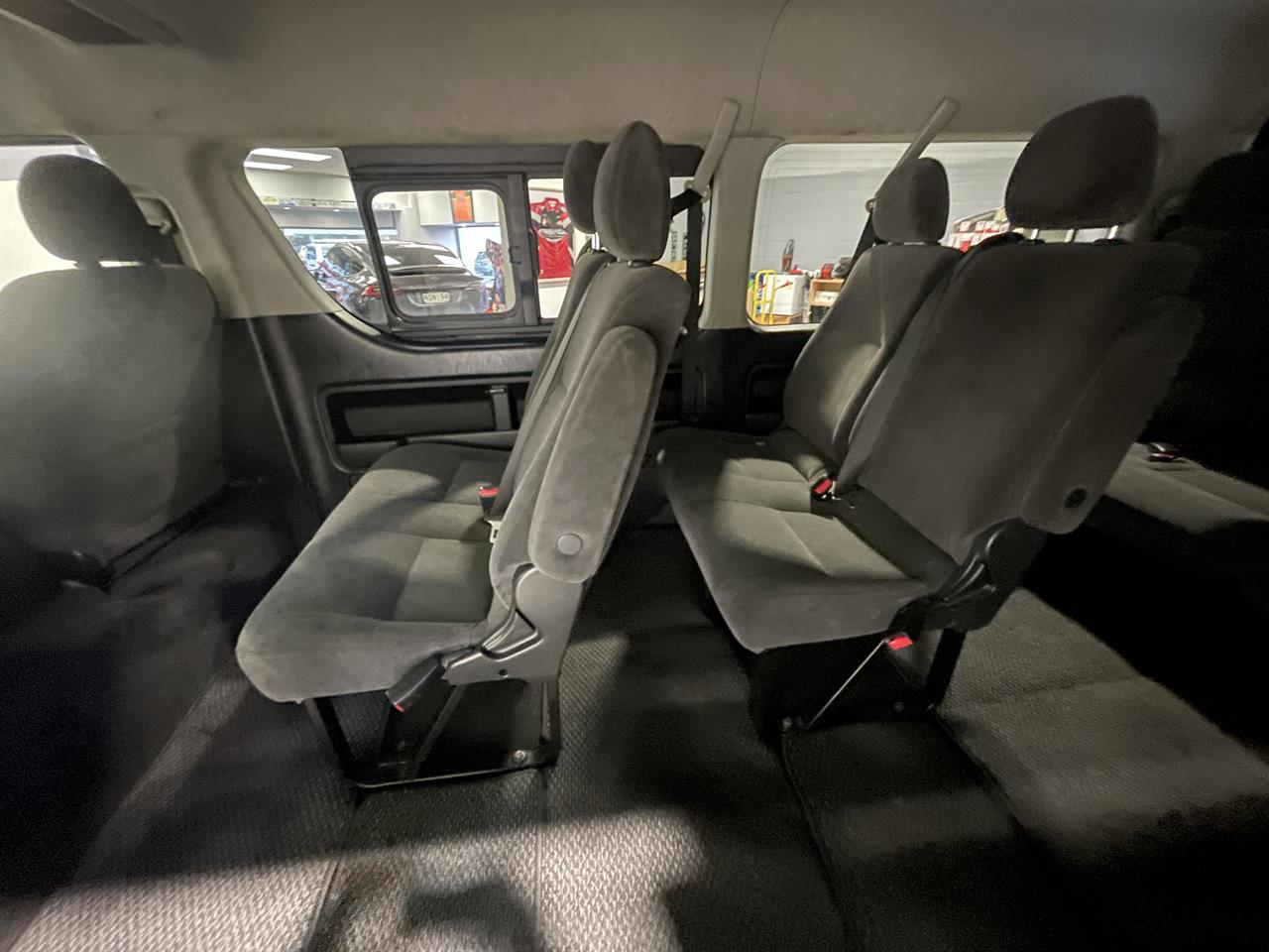 2016 Toyota hiace