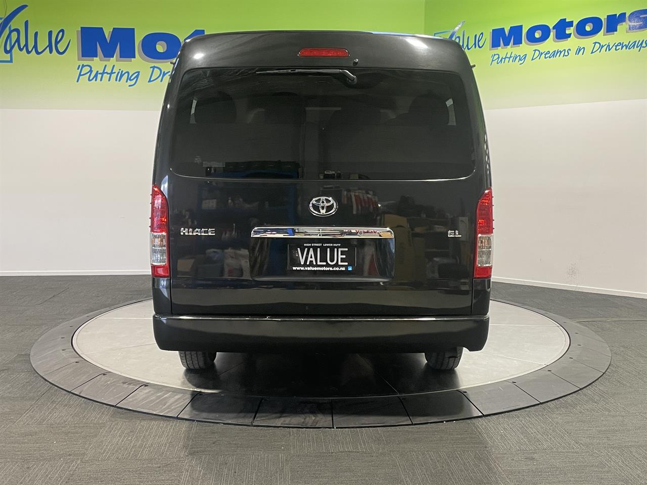 2016 Toyota hiace